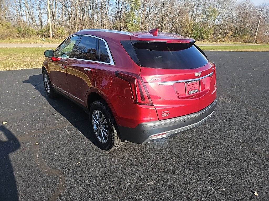 Used 2021 Cadillac XT5 Premium Luxury w/ LPO, Floor Liner Package image 4