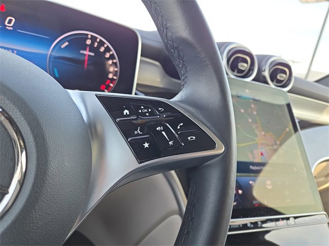 Used 2025 Mercedes-Benz GLC 350e 4MATIC image 16