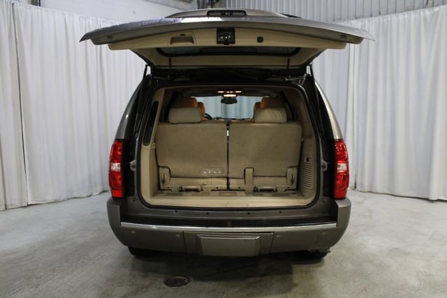Used 2013 Chevrolet Tahoe LTZ AWD/4WD image 32