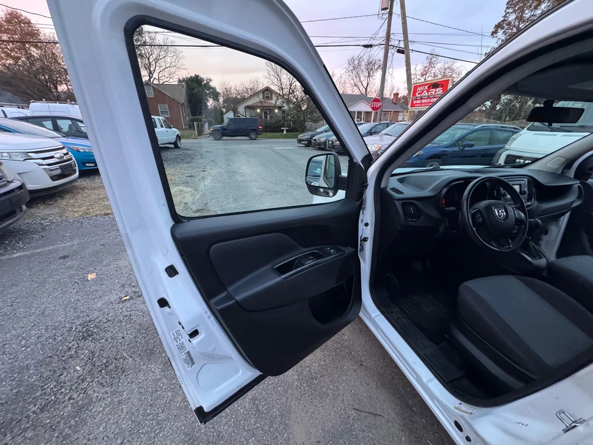 Used 2016 RAM ProMaster City Tradesman image 32