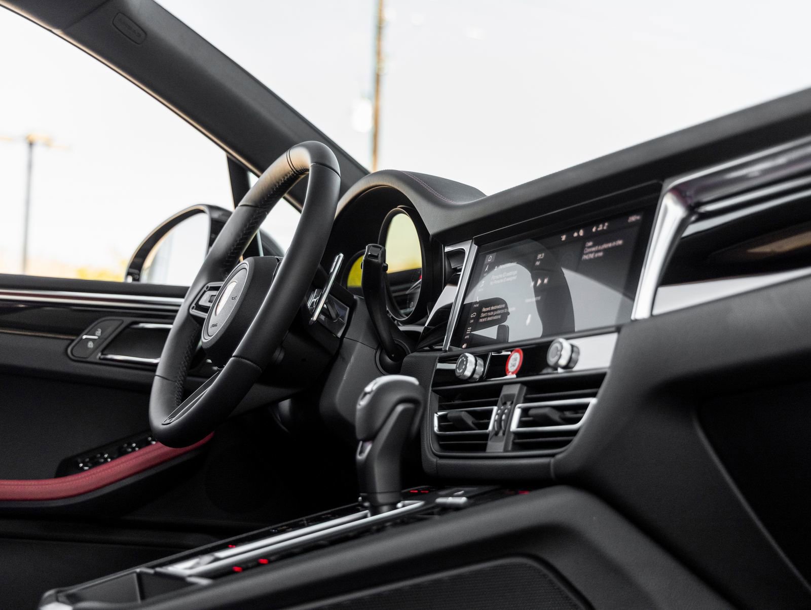 New 2026 Porsche Macan S AWD/4WD image 50