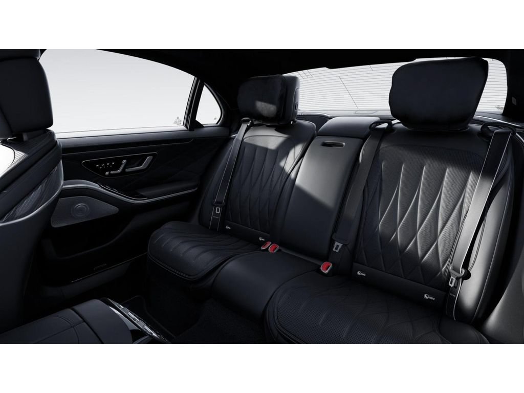 Used 2025 Mercedes-Benz S 63 AMG S image 5