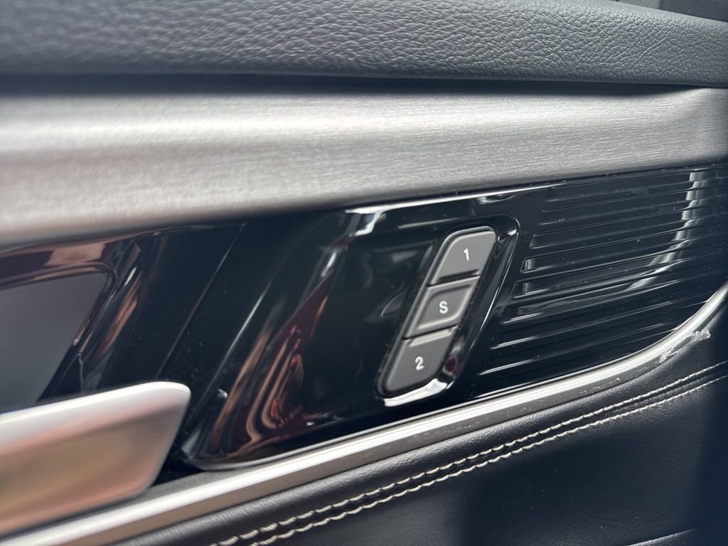 New 2026 Jeep Grand Wagoneer Limited AWD/4WD image 7
