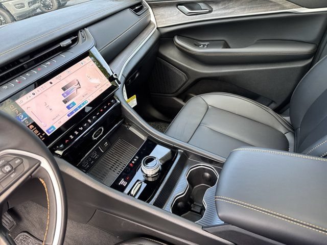New 2026 Jeep Grand Cherokee Limited AWD/4WD image 28