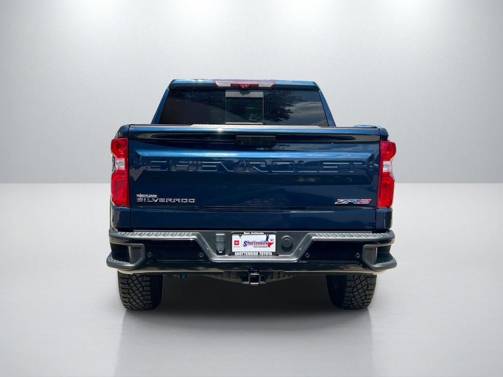 Used 2023 Chevrolet Silverado 1500 ZR2 AWD/4WD image 6