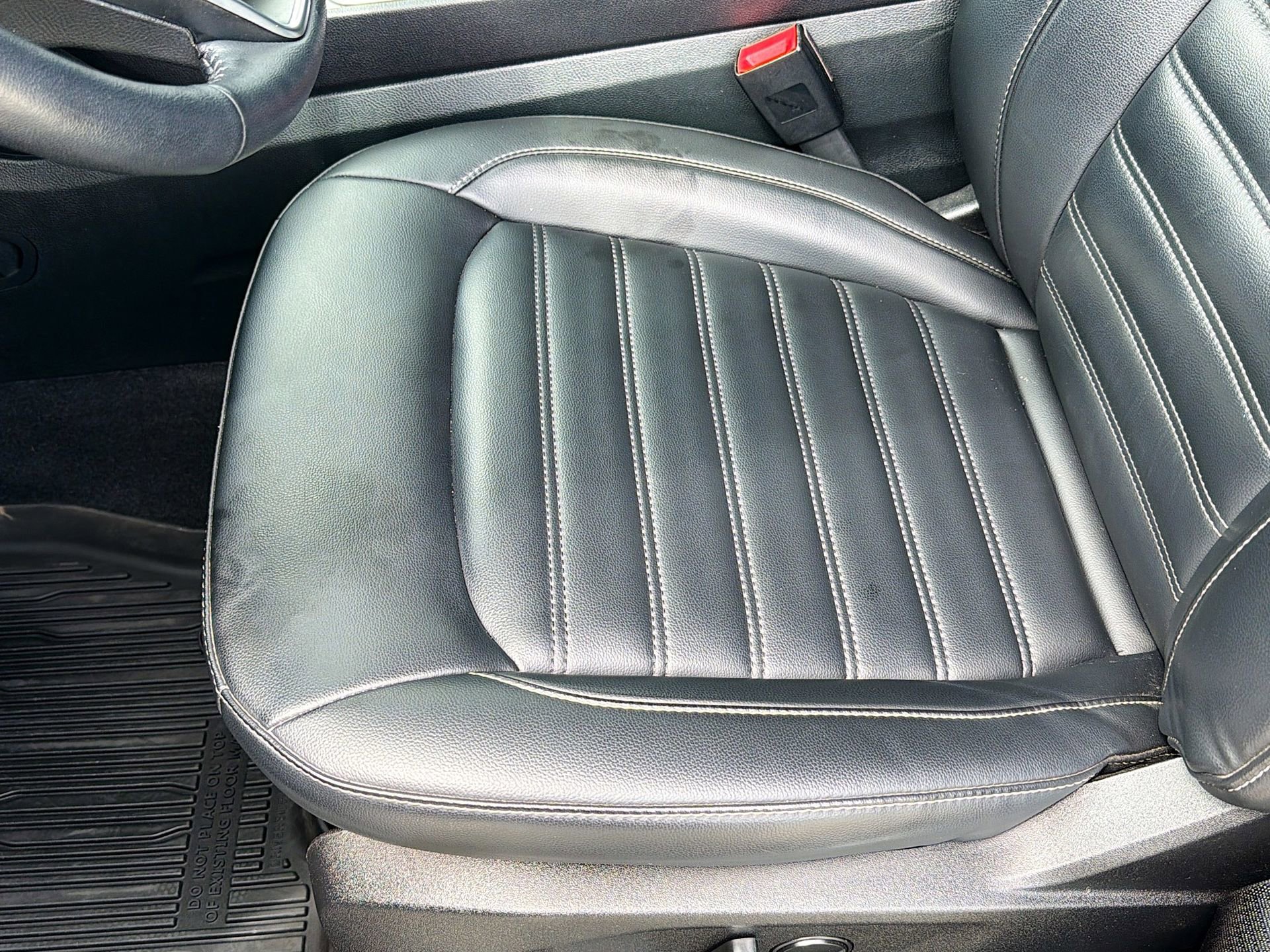 Used 2024 Ford Edge SEL w/ Convenience Package image 23