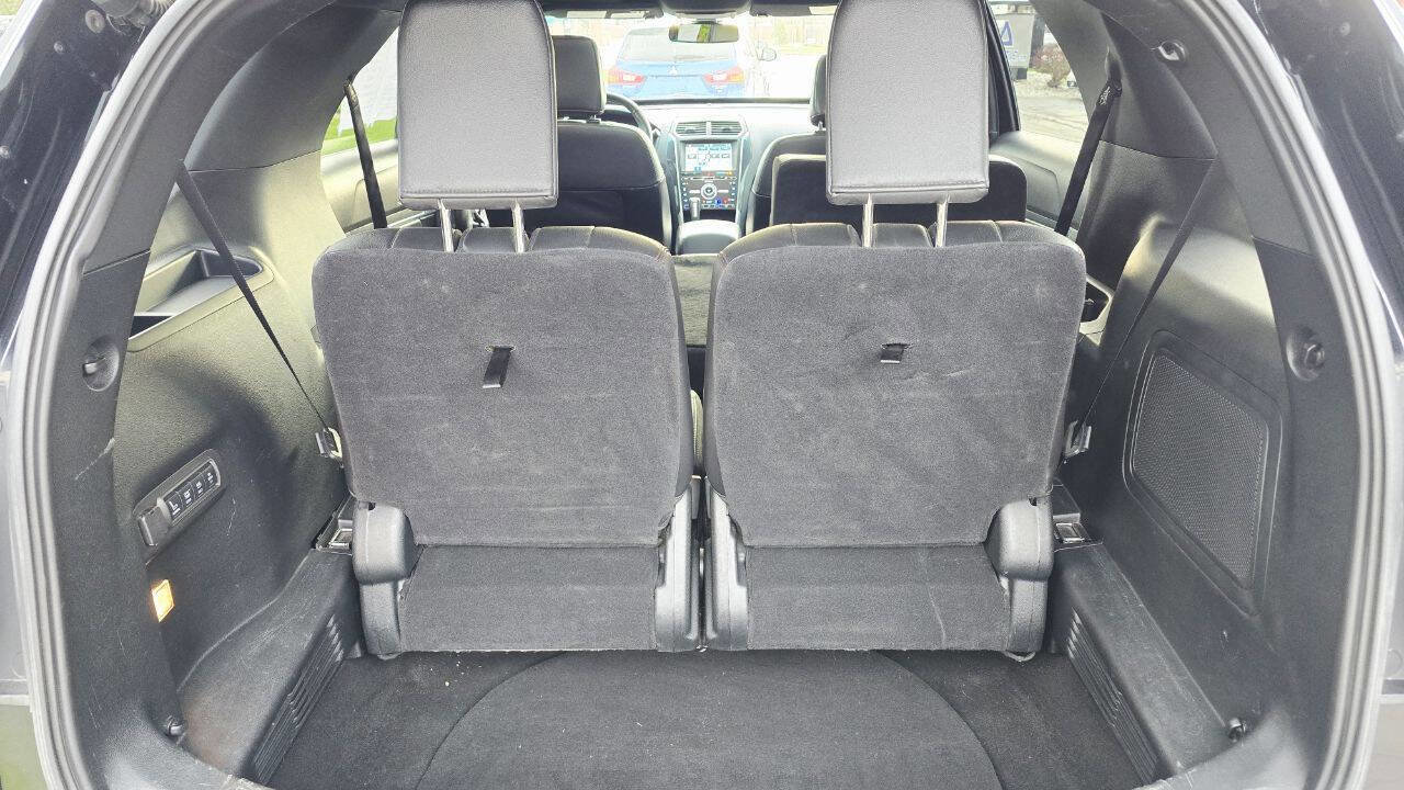 Used 2018 Ford Explorer Sport image 14