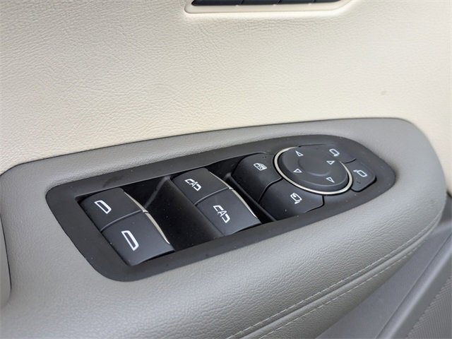 Used 2025 Cadillac XT6 Premium Luxury image 10