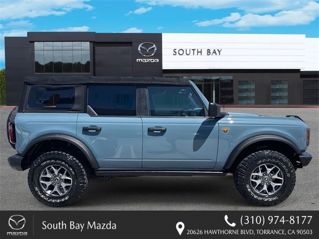 Used 2021 Ford Bronco Badlands image 2