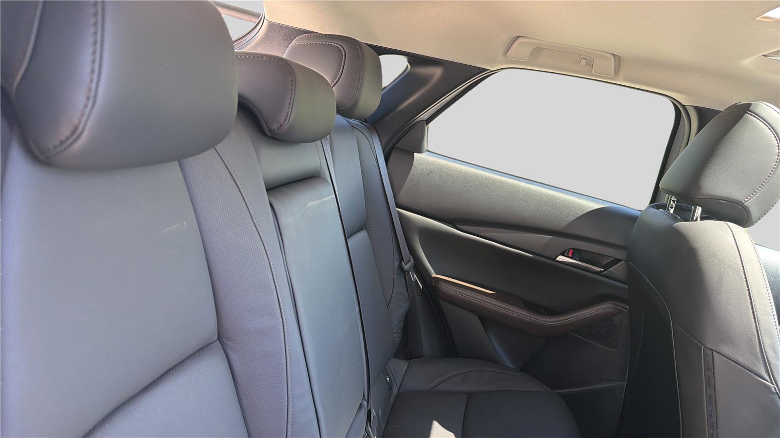 Used 2025 MAZDA CX-30 AWD 2.5 S w/ Premium Package image 22