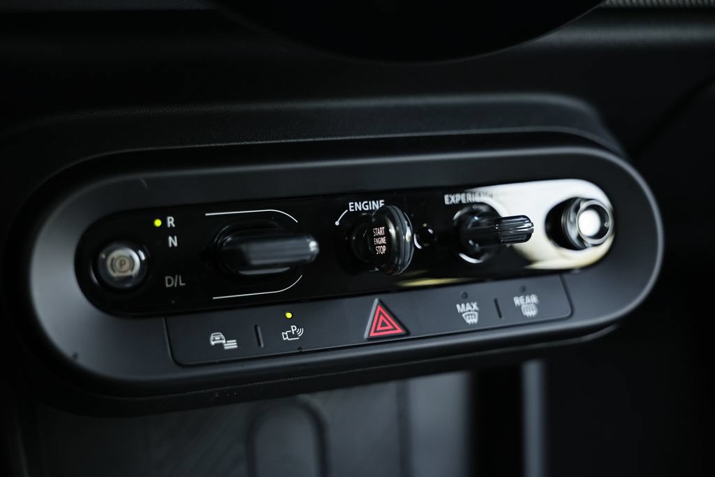 Used 2025 MINI Cooper S FWD image 34