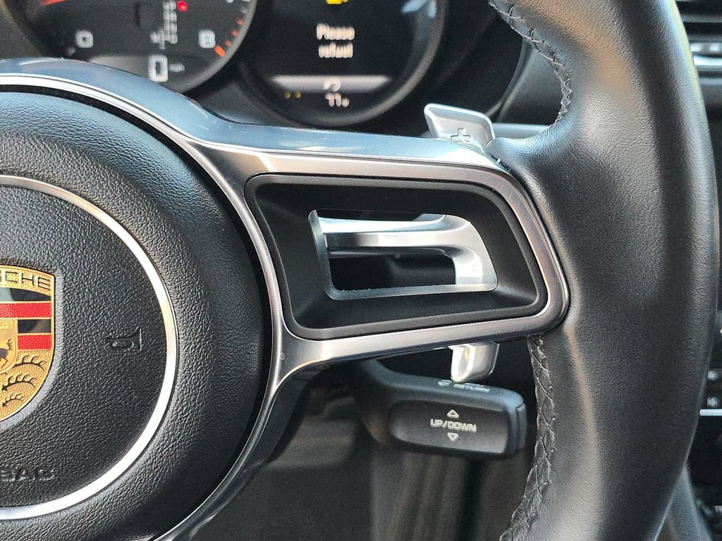 Used 2019 Porsche 718 Cayman RWD image 23