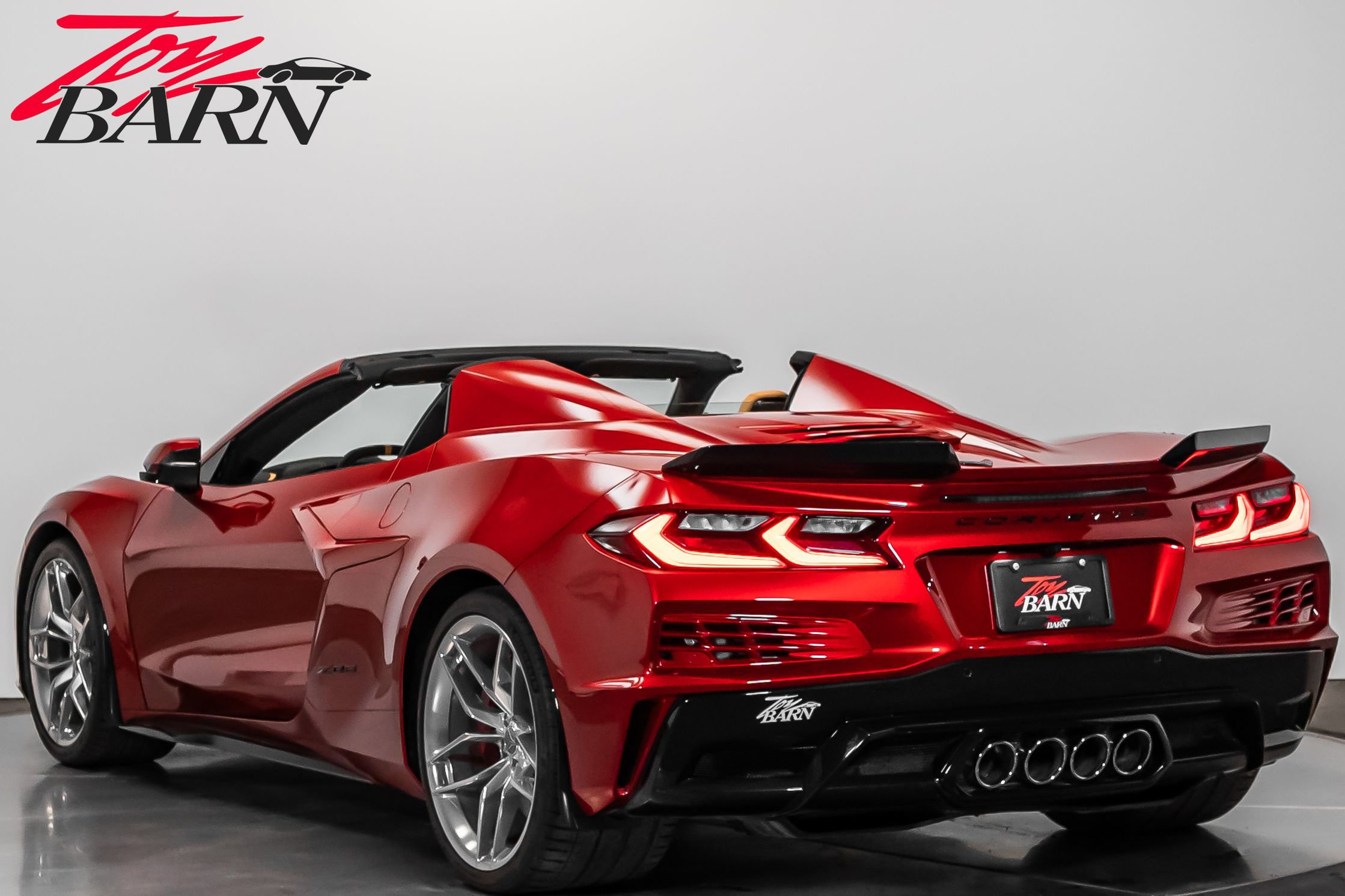 Used 2025 Chevrolet Corvette Z06 image 3