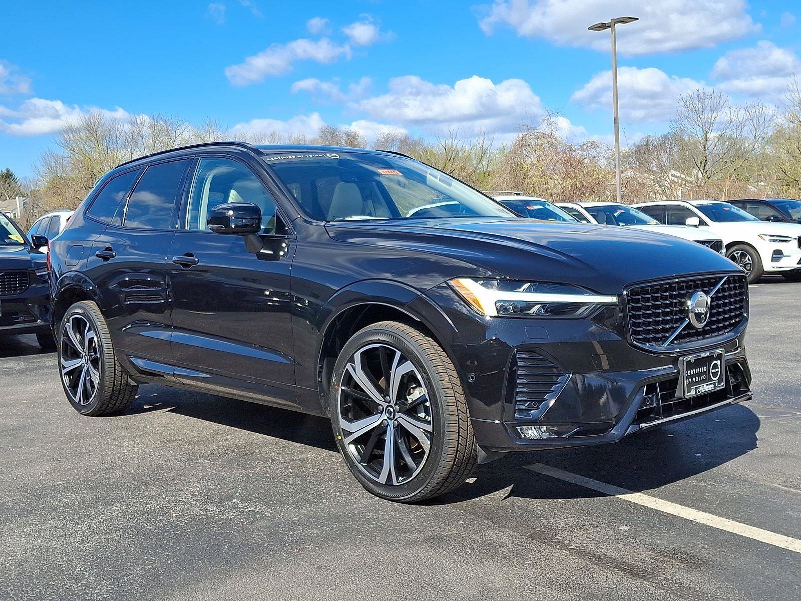 Certified 2024 Volvo XC60 B5 Ultimate w/ Protection Package Premier AWD/4WD image 1