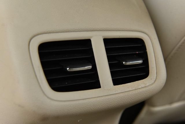 Used 2021 Buick Envision Essence w/ Technology Package I FWD image 28