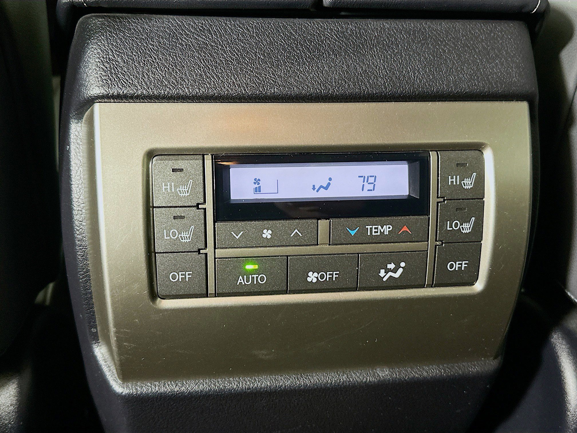 Used 2019 Lexus GX 460 Premium AWD/4WD image 25