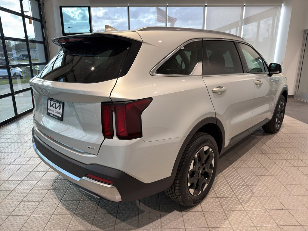 New 2026 Kia Sorento S image 5