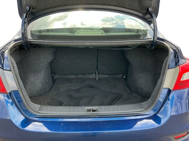 Used 2018 Nissan Sentra SV image 19