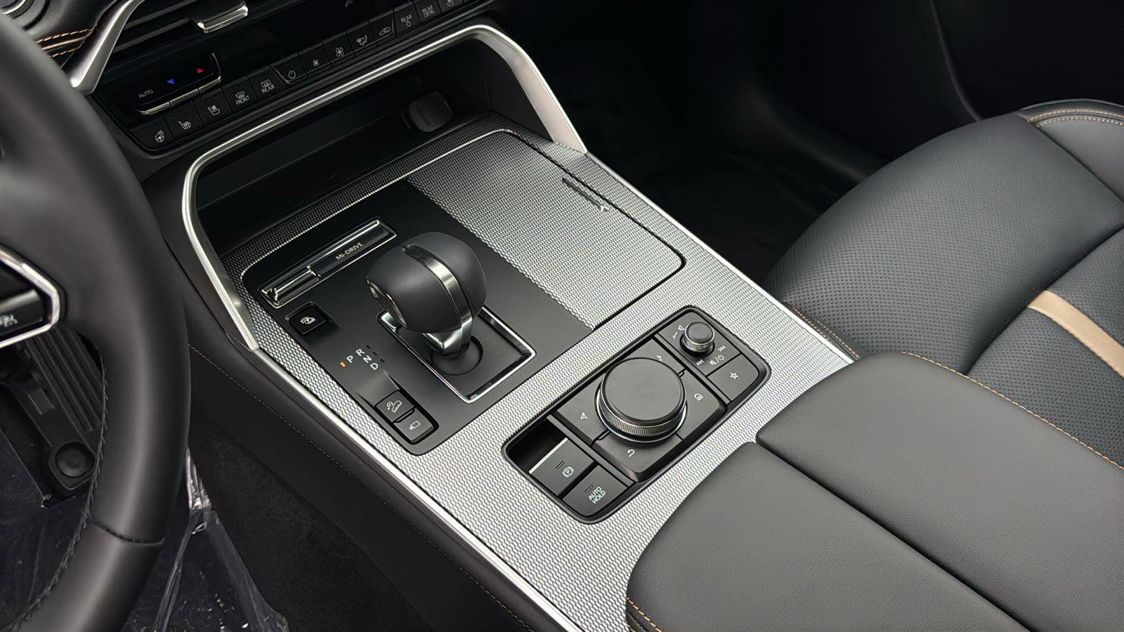 New 2026 MAZDA CX-90 Plug-In Hybrid w/ Premium Plus image 18