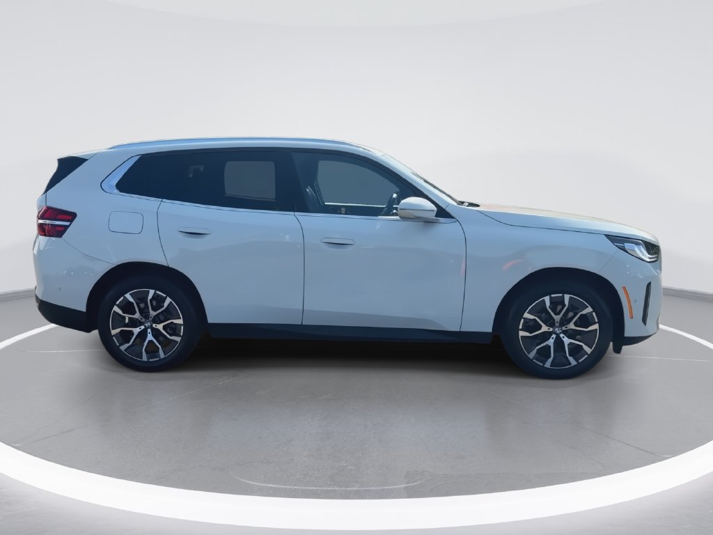 Used 2026 BMW X3 xDrive30i w/ Convenience Package AWD/4WD image 9