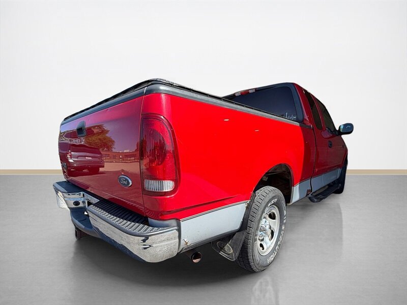 Used 2004 Ford F150 XLT RWD image 4