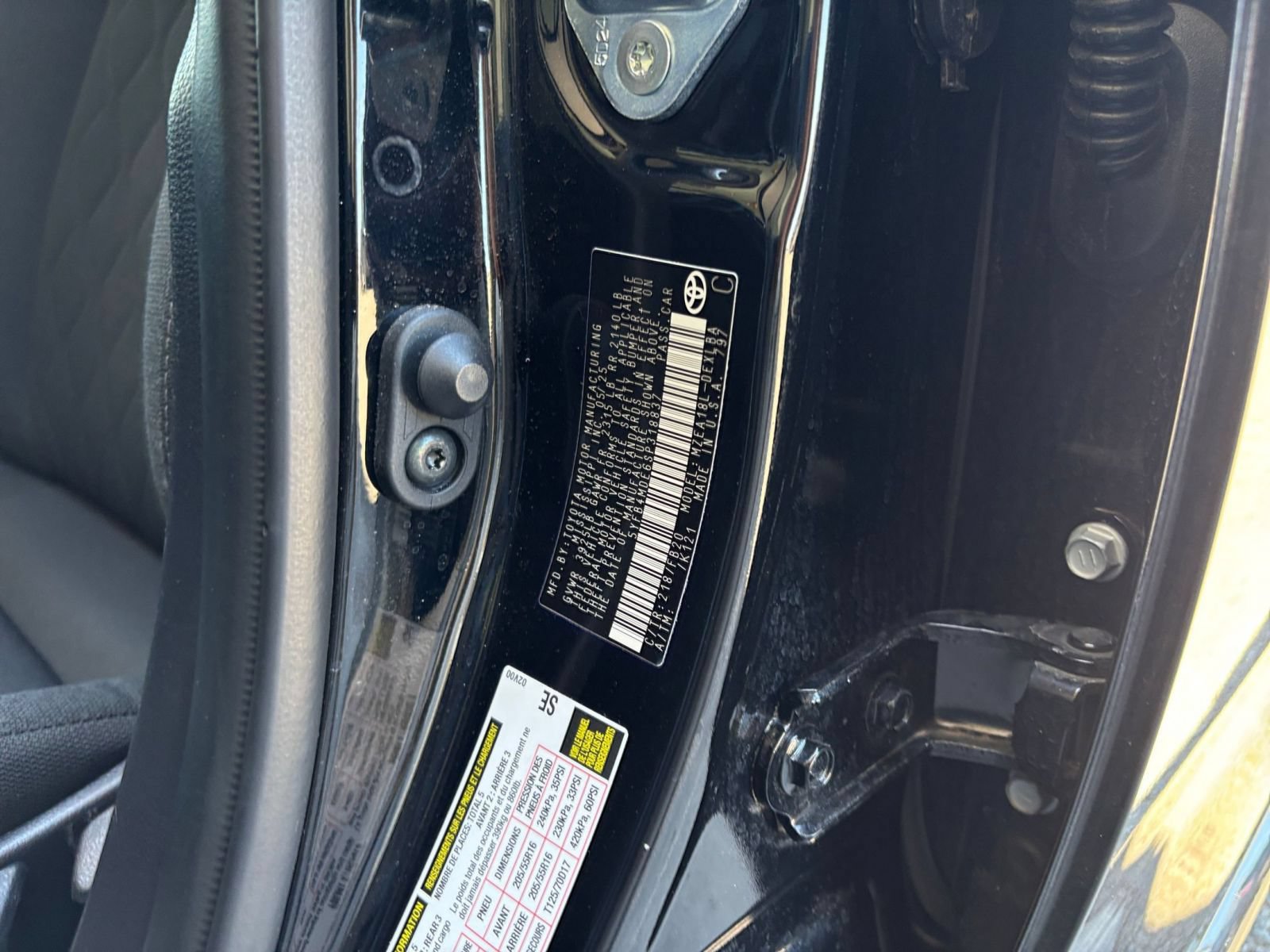 Used 2025 Toyota Corolla LE FWD image 49