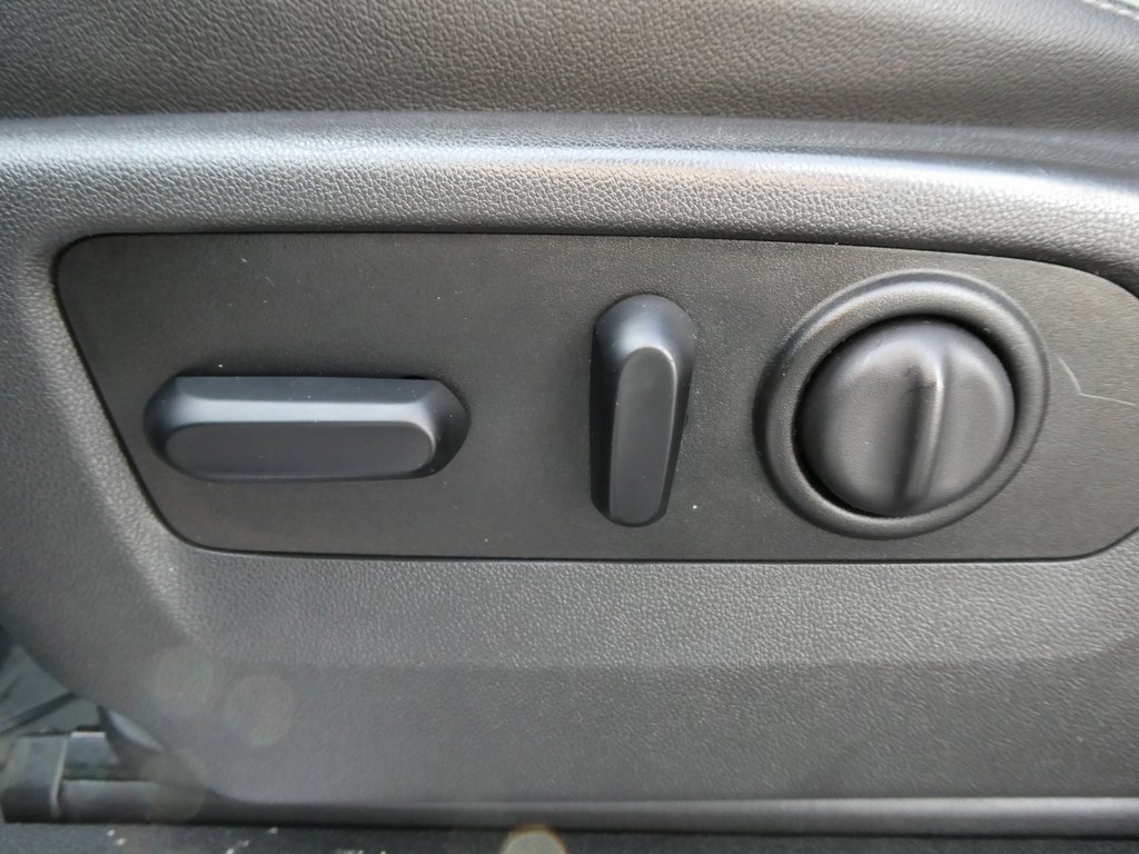 Used 2019 Chevrolet Silverado 1500 LT Trail Boss image 23