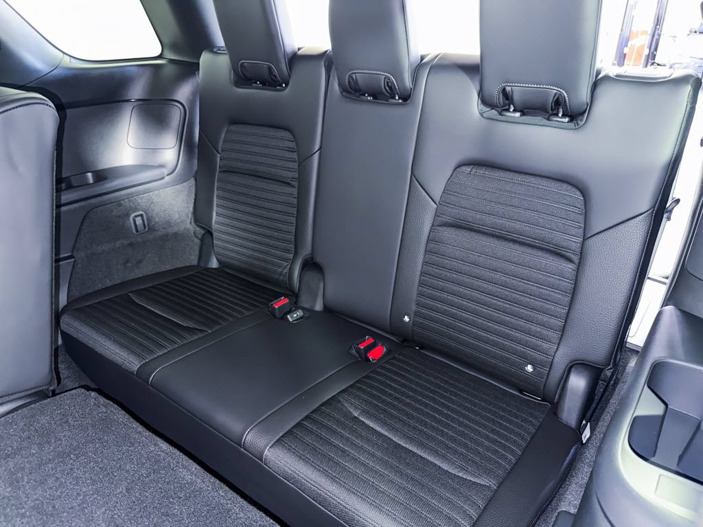 New 2026 Nissan Pathfinder Rock Creek AWD/4WD image 33