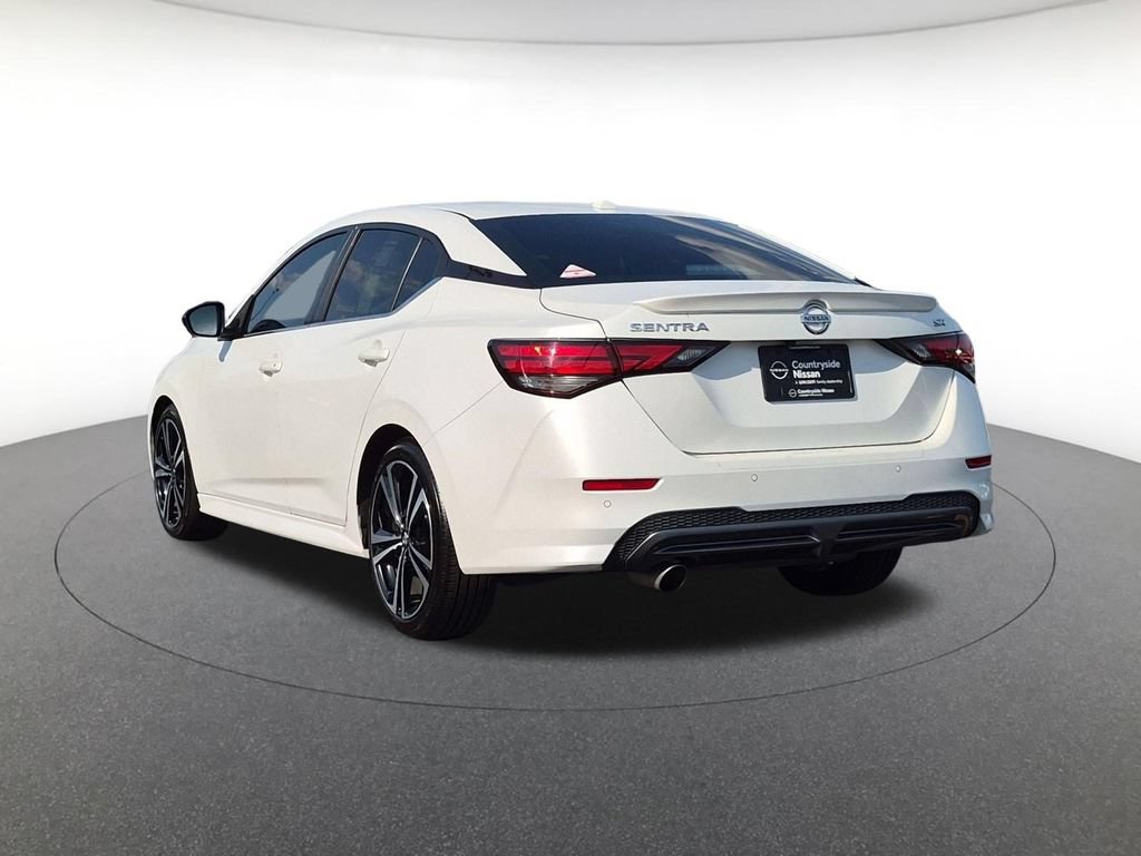 Used 2021 Nissan Sentra SR w/ SR Premium Package FWD image 7