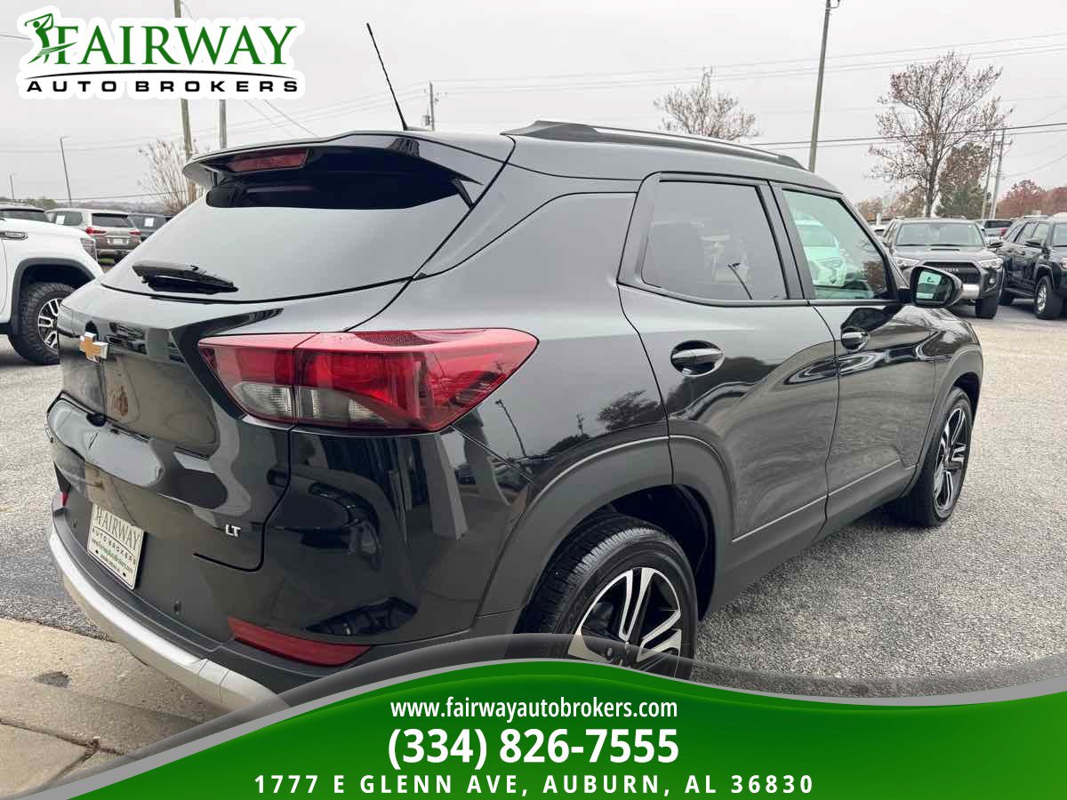 Used 2024 Chevrolet TrailBlazer LT w/ LT Cold Weather Package image 6