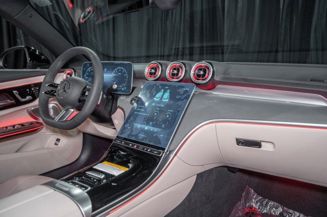 New 2026 Mercedes-Benz CLE 300 4MATIC Cabriolet image 13