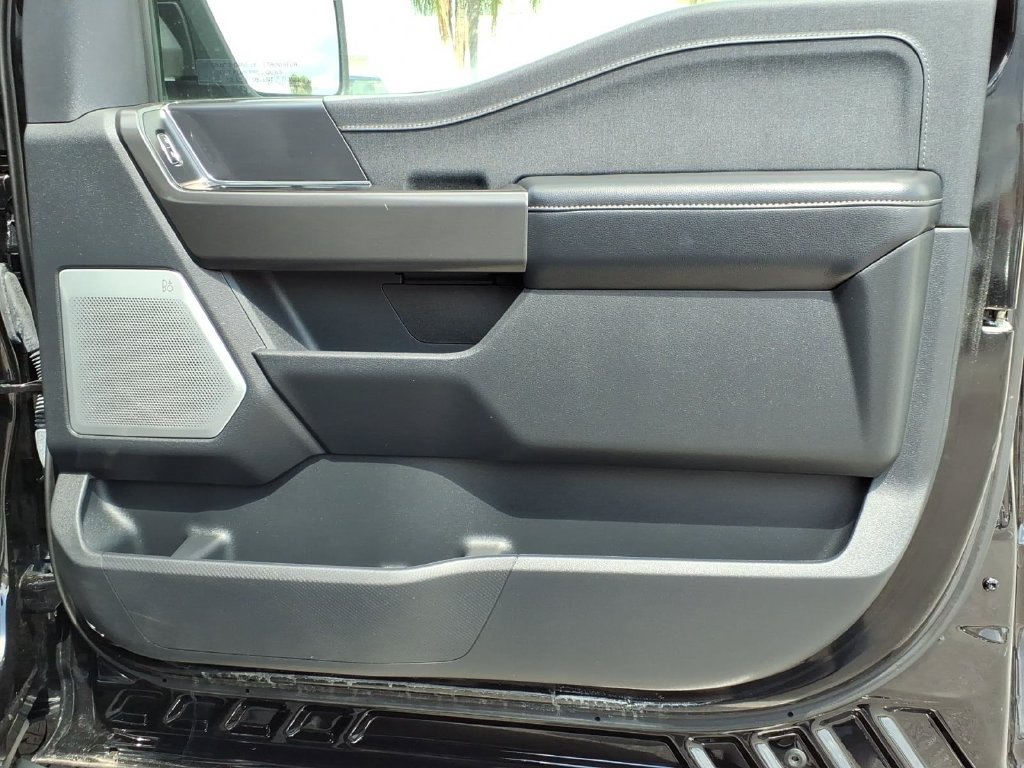 Used 2024 Ford F150 Lariat w/ Equipment Group 502A High AWD/4WD image 14