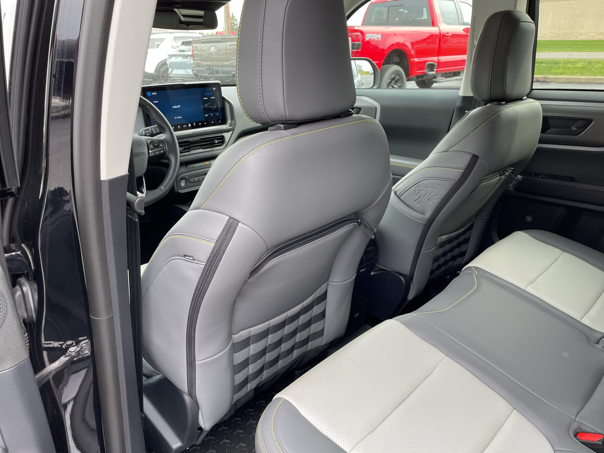 Used 2025 Ford Bronco Sport Badlands w/ Sasquatch Badlands Package AWD/4WD image 24