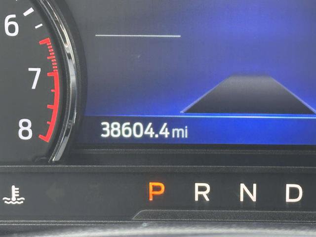 Used 2023 Ford Explorer XLT AWD/4WD image 18