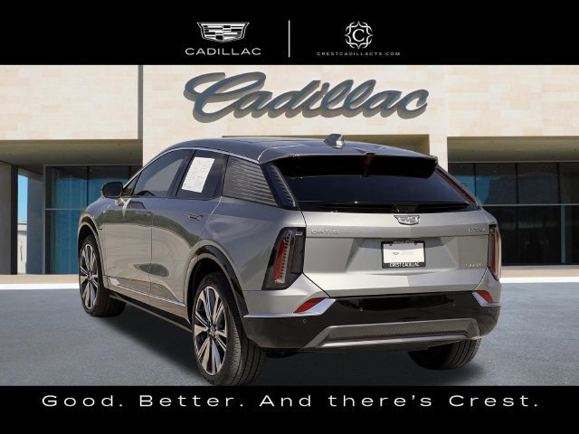 Certified 2025 Cadillac Optiq Luxury 2 AWD/4WD image 10