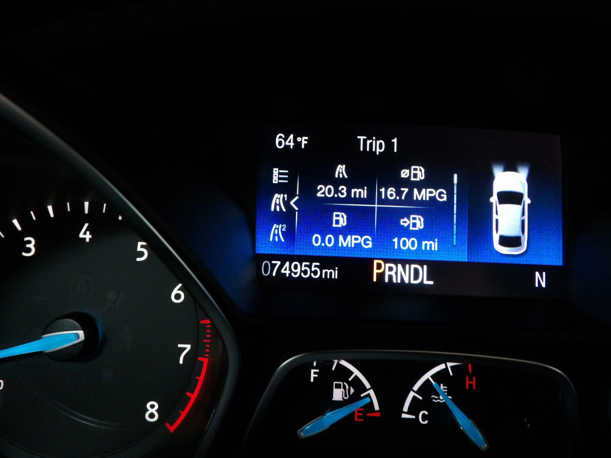 Used 2018 Ford Focus SE FWD image 18