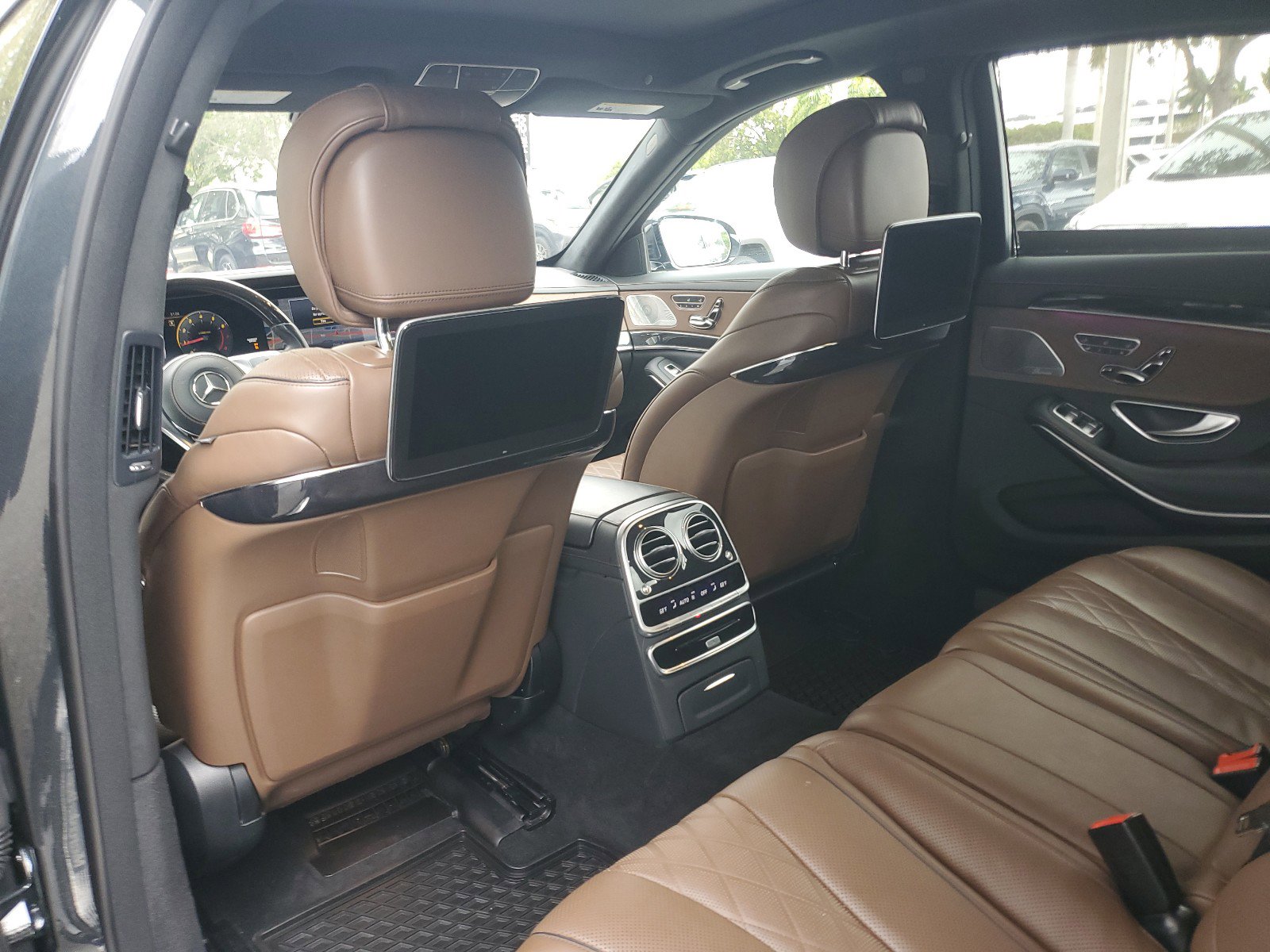 Used 2020 Mercedes-Benz S 560 S 560 image 11