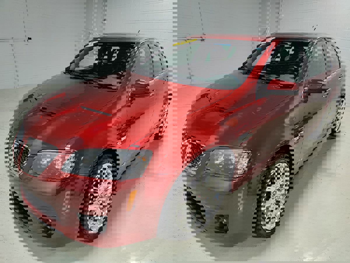 Used 2009 Pontiac G8 GXP image 16