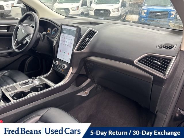 Certified 2022 Ford Edge SEL w/ Convenience Package image 12