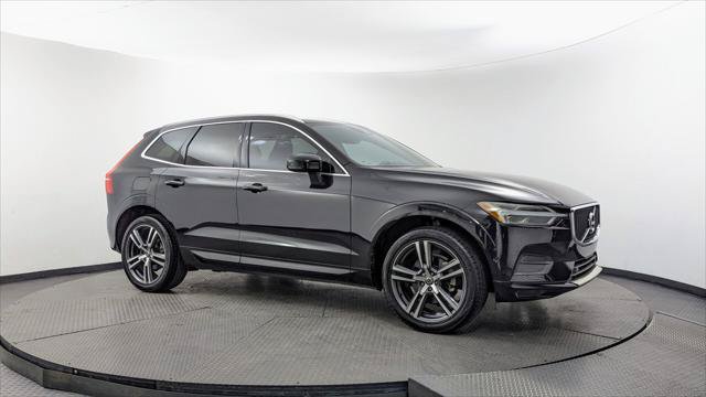 Used 2019 Volvo XC60 T5 Momentum w/ Premium Package FWD image 11