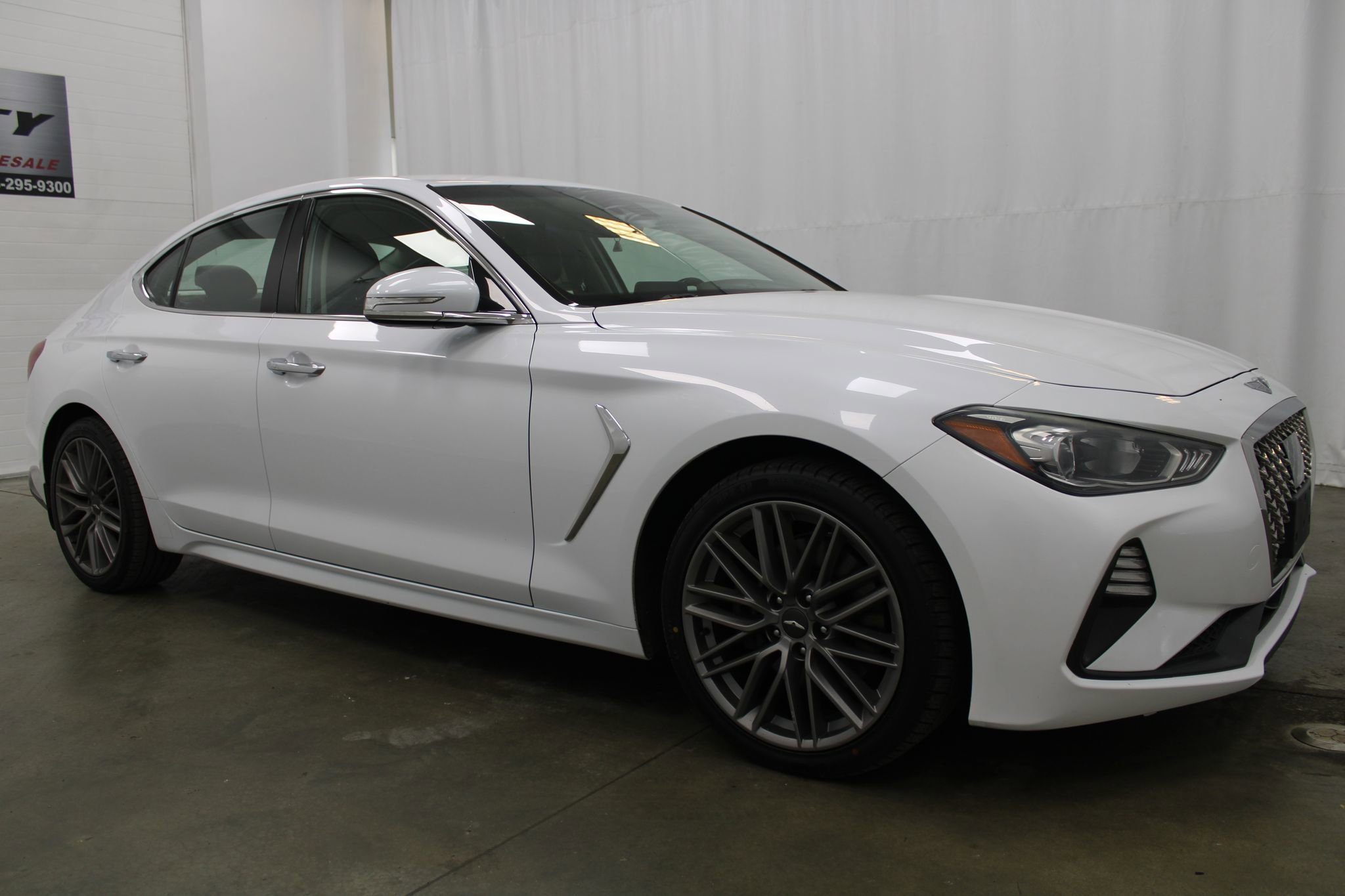 Used 2019 Genesis G70 2.0T Advanced AWD/4WD image 4