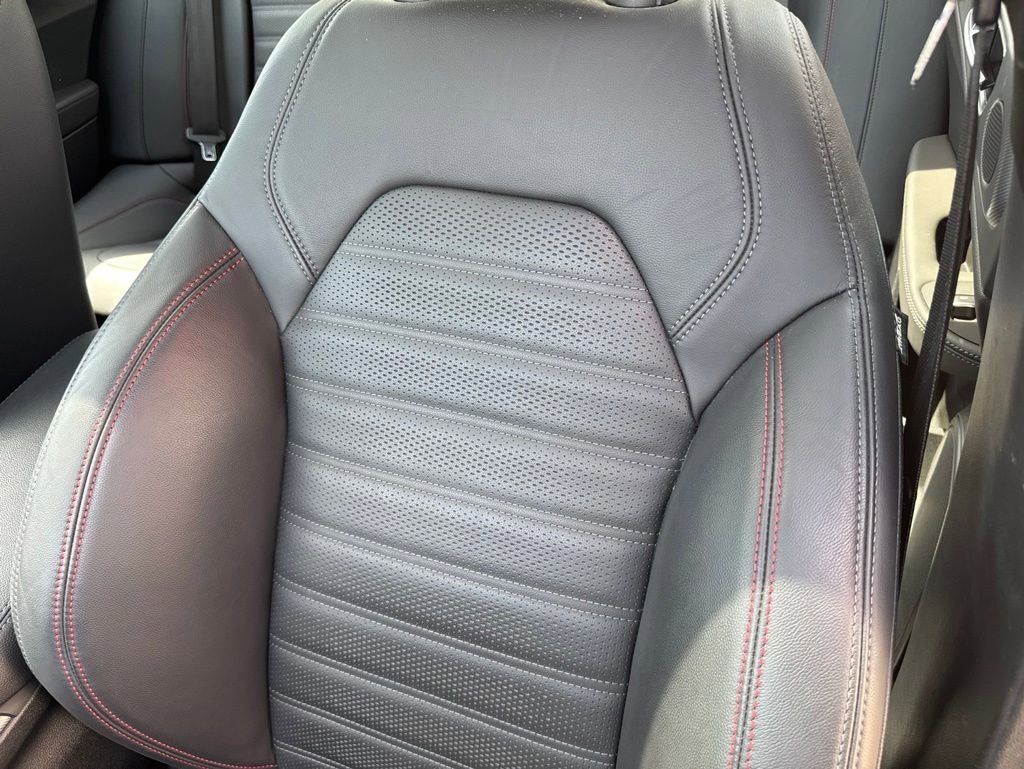 Used 2024 Alfa Romeo Giulia AWD image 31
