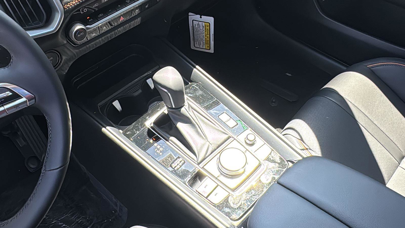 New 2026 MAZDA CX-50 AWD 2.5 Hybrid w/ Premium Pkg image 18