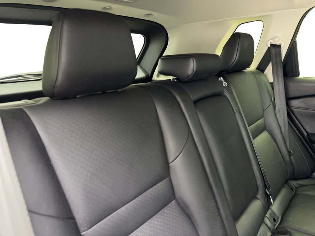 Used 2024 Nissan Rogue SV w/ SV Premium Package image 40