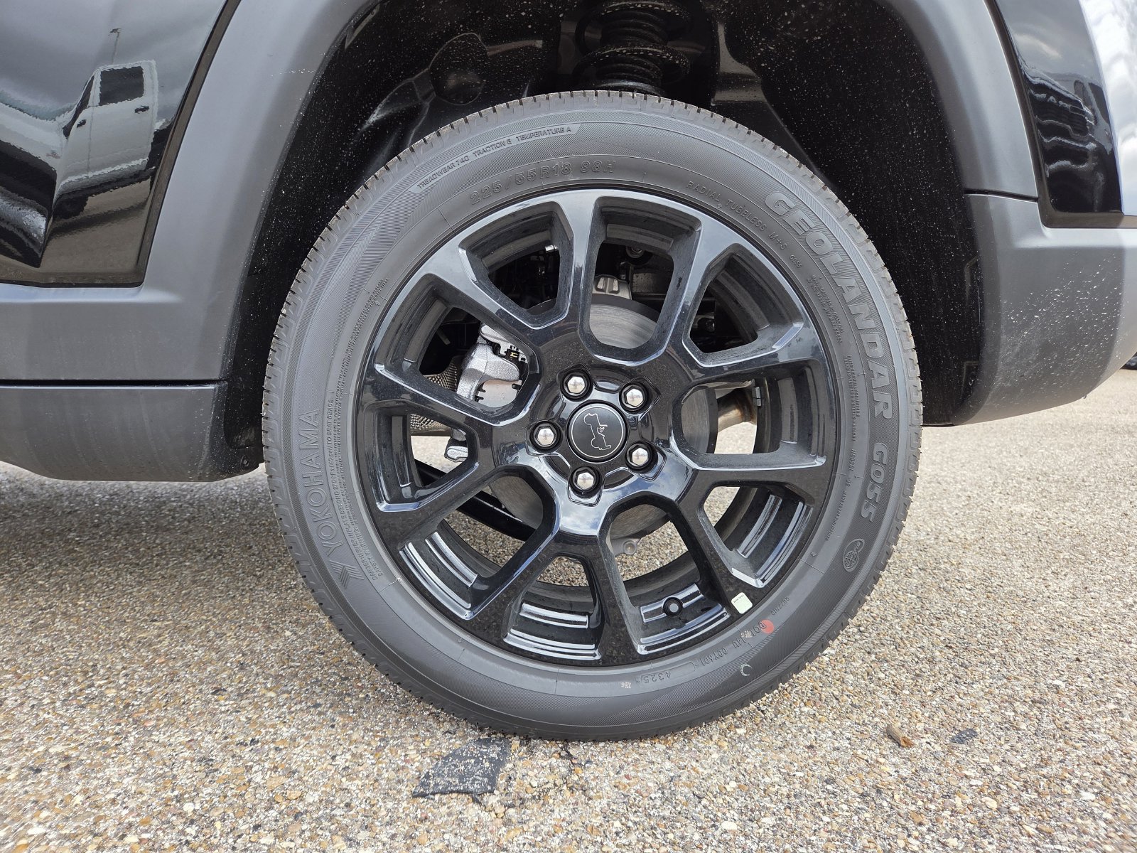 New 2026 Jeep Compass Latitude AWD/4WD image 9