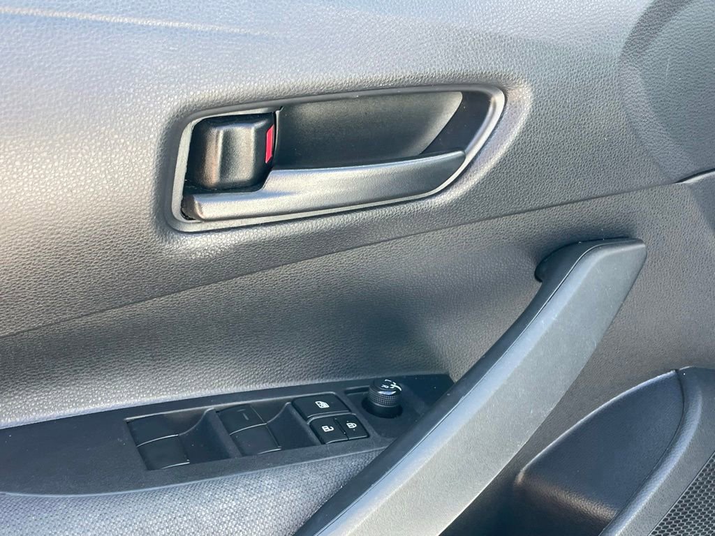 Used 2022 Toyota Corolla LE FWD image 11