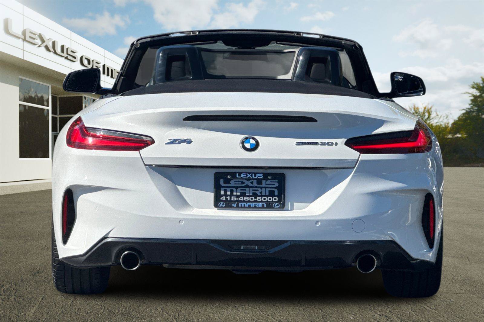 Used 2025 BMW Z4 sDrive30i RWD image 9