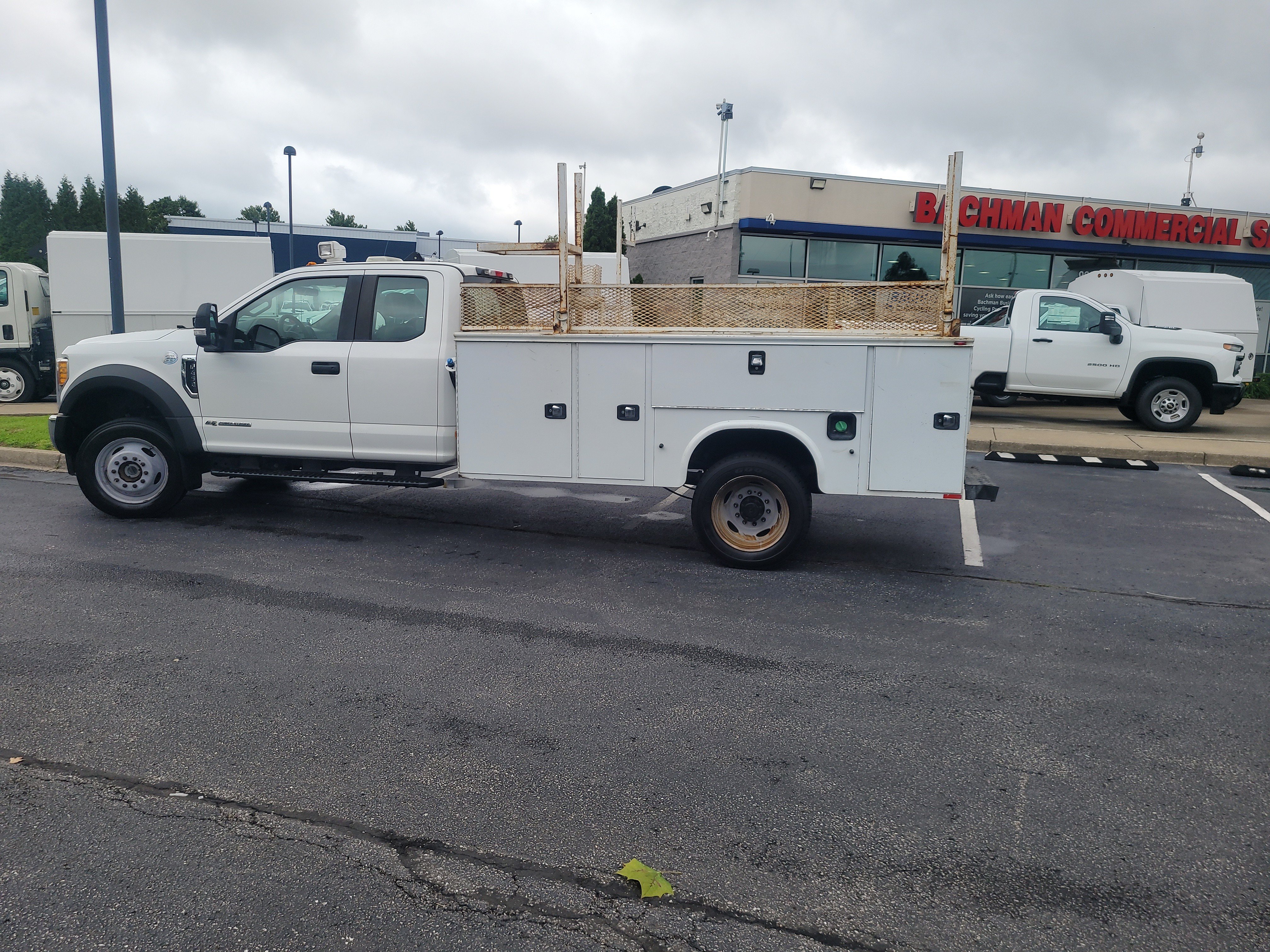 Used 2017 Ford F450 XL AWD/4WD image 5