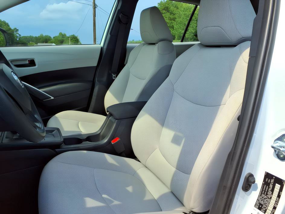 Certified 2026 Toyota Corolla Cross L FWD image 14