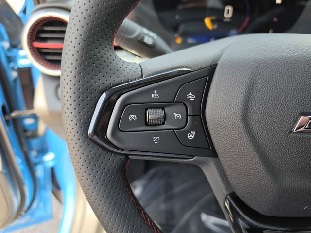New 2026 Chevrolet Trax RS w/ Sunroof Package FWD image 29